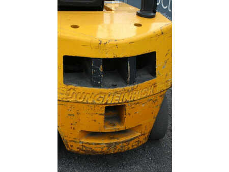 Carrelli elevatori diesel 1993  Jungheinrich DFG 25 G-120-320 ZT (14)
