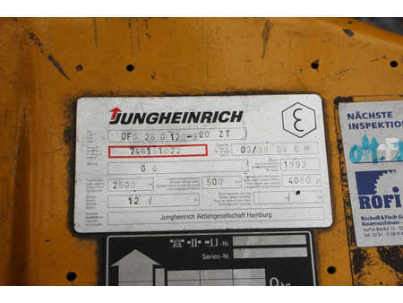 Carrelli elevatori diesel 1993  Jungheinrich DFG 25 G-120-320 ZT (24)
