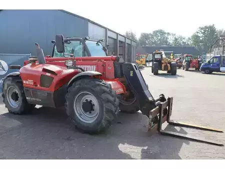 Sollevatori telescopici rigidi 2013  Manitou MLT 940-120H (7)