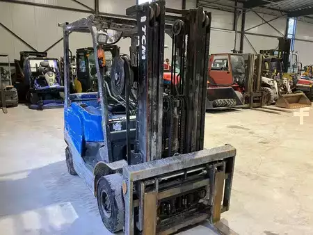 Dieseltrukki 2011  TCM FHD15T3 (8)