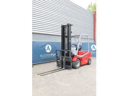 Carrelli elettrici 4 ruote 2013  Cesab MAK 500 (8)