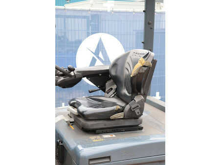 Eléctrica de 4 ruedas 2013  Toyota 8FBMKT30 (19)