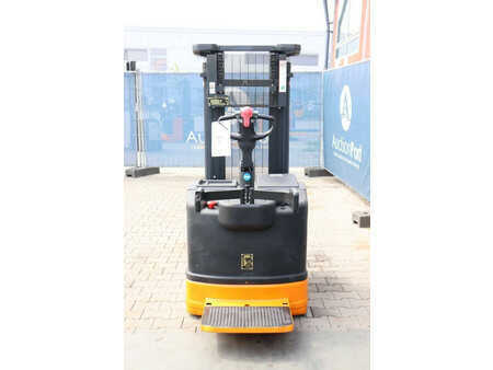 Apilador eléctrico 2013  Still EGV S30LB (4)
