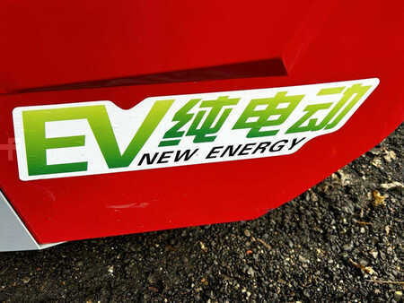 Elektro čtyřkolový VZV - EV New Energy (5)