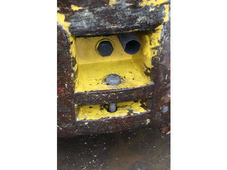 Diesel Forklifts 2011  Hyundai 30D-7E (19)