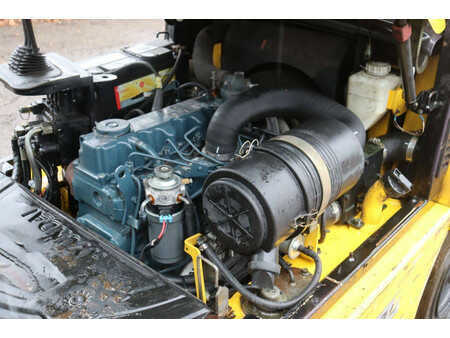 Diesel Forklifts 2011  Hyundai 30D-7E (29)