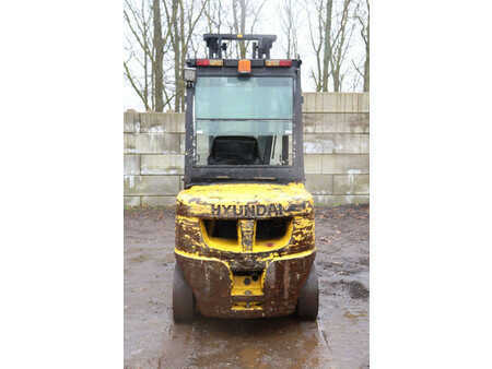 Diesel Forklifts 2011  Hyundai 30D-7E (5)