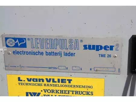 Elektromos 4 kerekű - Komatsu FB15M-1 (12)