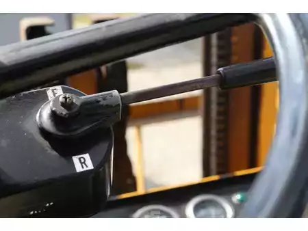 Elektromos 4 kerekű - Komatsu FB15M-1 (30)