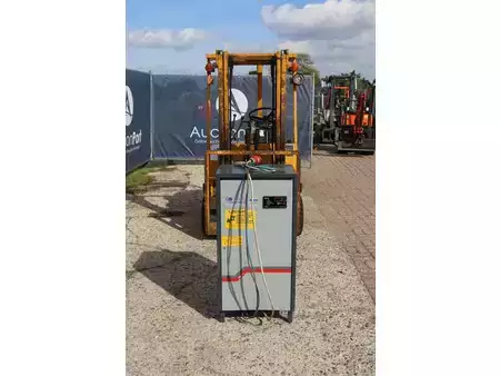 Elektromos 4 kerekű - Komatsu FB15M-1 (8)