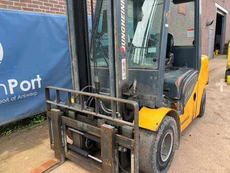 Carrelli elevatori diesel 2012  Jungheinrich DFG 435s (6)