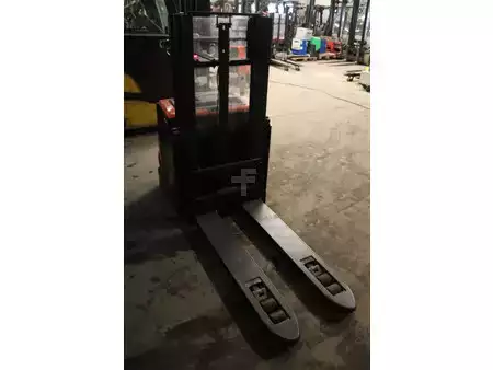 Pallestabler 2013  BT SWE200D (7)