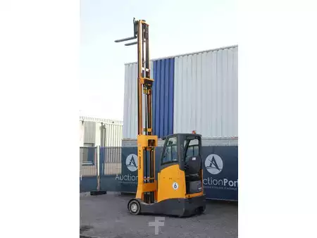 Chariots à mât rétractable 2009  Jungheinrich ETV C16 (28)