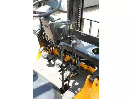 Dízel targoncák 2025  JBG FD-32S (28)