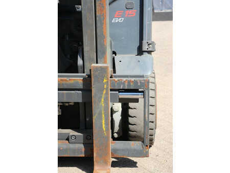 Carrelli elettrici 4 ruote 2017  Linde E15-02 (12)