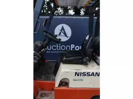 Gas gaffeltruck 1997  Nissan PJ01A18U (24)