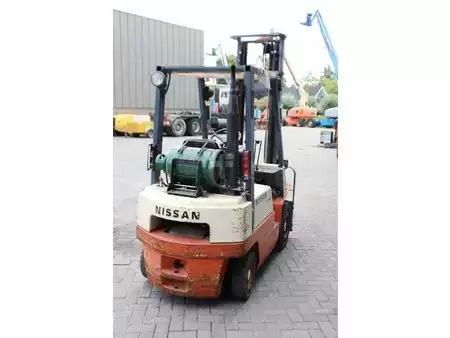 Gas gaffeltruck 1997  Nissan PJ01A18U (5)
