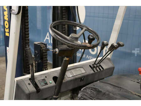 Elektro čtyřkolový VZV 1994  Komatsu FB25H-1E (31)