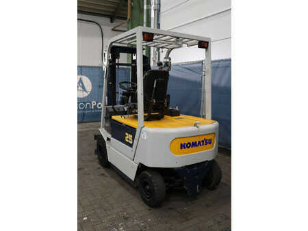 Elektro čtyřkolový VZV 1994  Komatsu FB25H-1E (4)