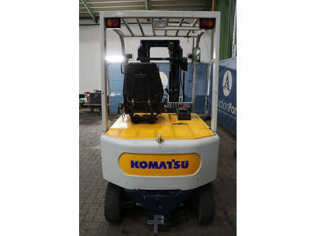 Elektro čtyřkolový VZV 1994  Komatsu FB25H-1E (5)