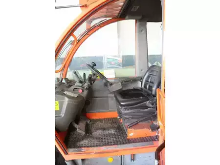 Chariots téléscopiques fixes 2005  JLG 4013 (21)