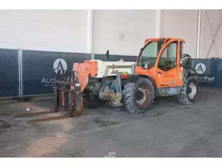 Chariots téléscopiques fixes 2005  JLG 4013 (8)