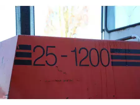 Container truck 1983  Kalmar KLMV 25-1200 LB (20)