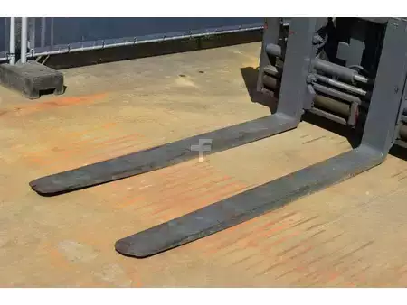 Diesel heftrucks 1994  Nissan C9ZWGF03A40D (21)