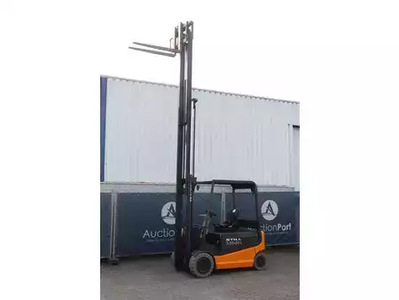 Elektrisk- 4 hjul 2006  Still R 60-30 (31)