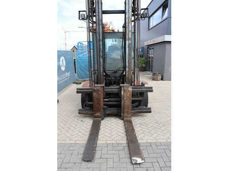 Carrelli elevatori diesel 2002  Kalmar DCD 80-9H (8)