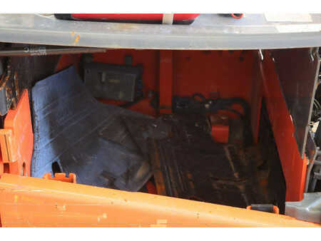 Diesel heftrucks - Toyota 8FBEK18T (22)