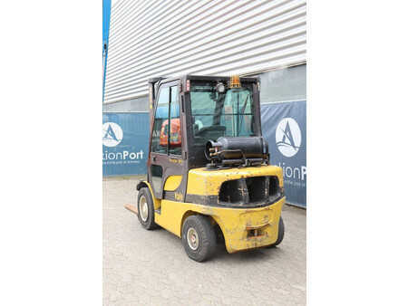 LPG Forklifts - Yale Veracitor 30VX (3)