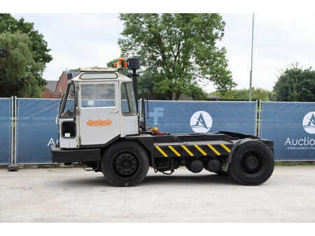 Terminal trekkers - [div]  (1)