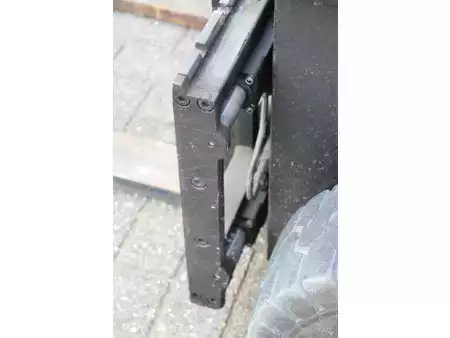 Eléctrica de 4 ruedas 2012  Toyota 8FBET16 (12)