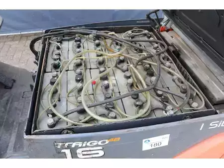 Eléctrica de 4 ruedas 2012  Toyota 8FBET16 (19)