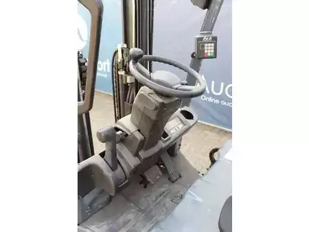 Eléctrica de 4 ruedas 2012  Toyota 8FBET16 (20)