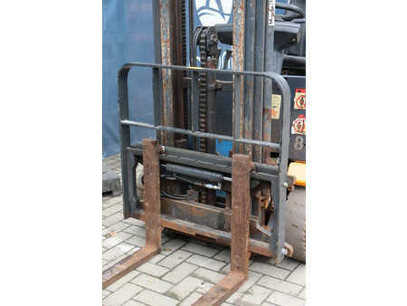 El Truck - 4-hjul 2002  Still R 20-15 (11)
