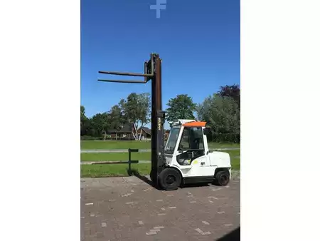 Dieselový VZV 2003  Hyster H5.00XM (33)