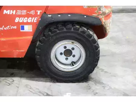 Terrängtruck 2008  Manitou MH 25-4 (14)