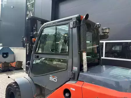 Dieselový VZV 2017  Toyota 40-8FD45N (7)