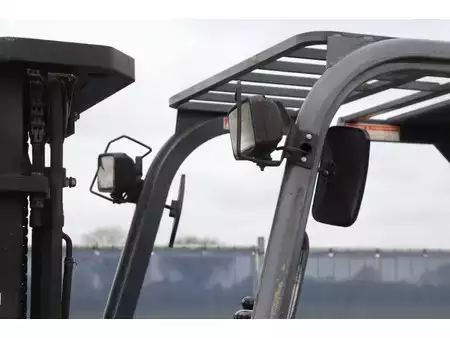 Eléctrica de 4 ruedas 2010  Toyota 7FBMF25 (13)