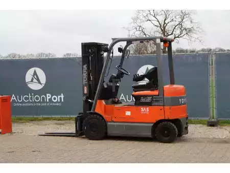 Eléctrica de 4 ruedas 2010  Toyota 7FBMF25 (3)