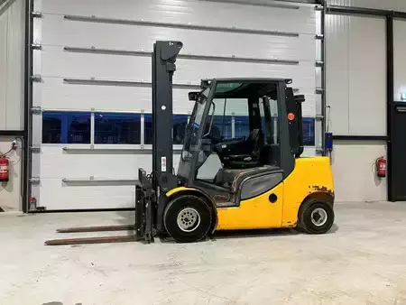 Carretilla elevadora diésel 2013  Jungheinrich DFG 435s 580DZ (1)