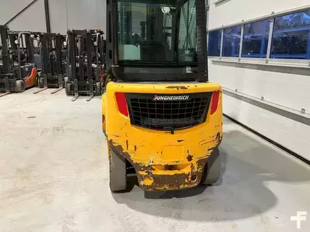 Carretilla elevadora diésel 2013  Jungheinrich DFG 435s 580DZ (4)