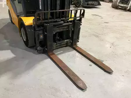 Carretilla elevadora diésel 2013  Jungheinrich DFG 435s 580DZ (7)