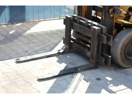 Carrelli elevatori diesel 1986  Komatsu FD15H-14 (9)
