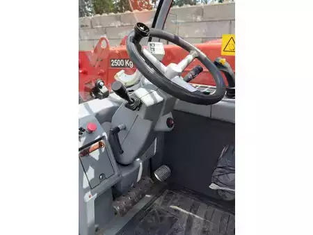 Telescopic forklift rigid 2008  Terex AGRILIFT 625 (19)