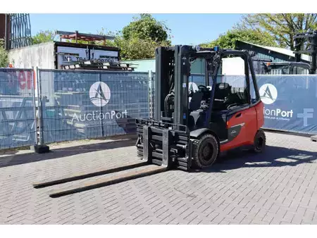 Chariots électriques à 4 roues 2024  Linde E50HL-01 (10)