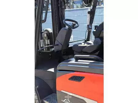 Chariots électriques à 4 roues 2024  Linde E50HL-01 (27)
