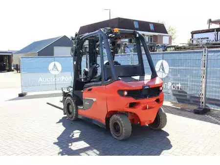 Chariots électriques à 4 roues 2024  Linde E50HL-01 (5)